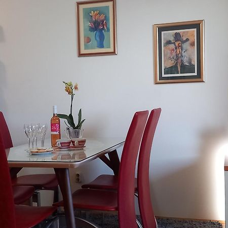 Apartment Harmony - Pleasant And Comfortable Place With A Balcony And A Secured Garage Split Exterior photo