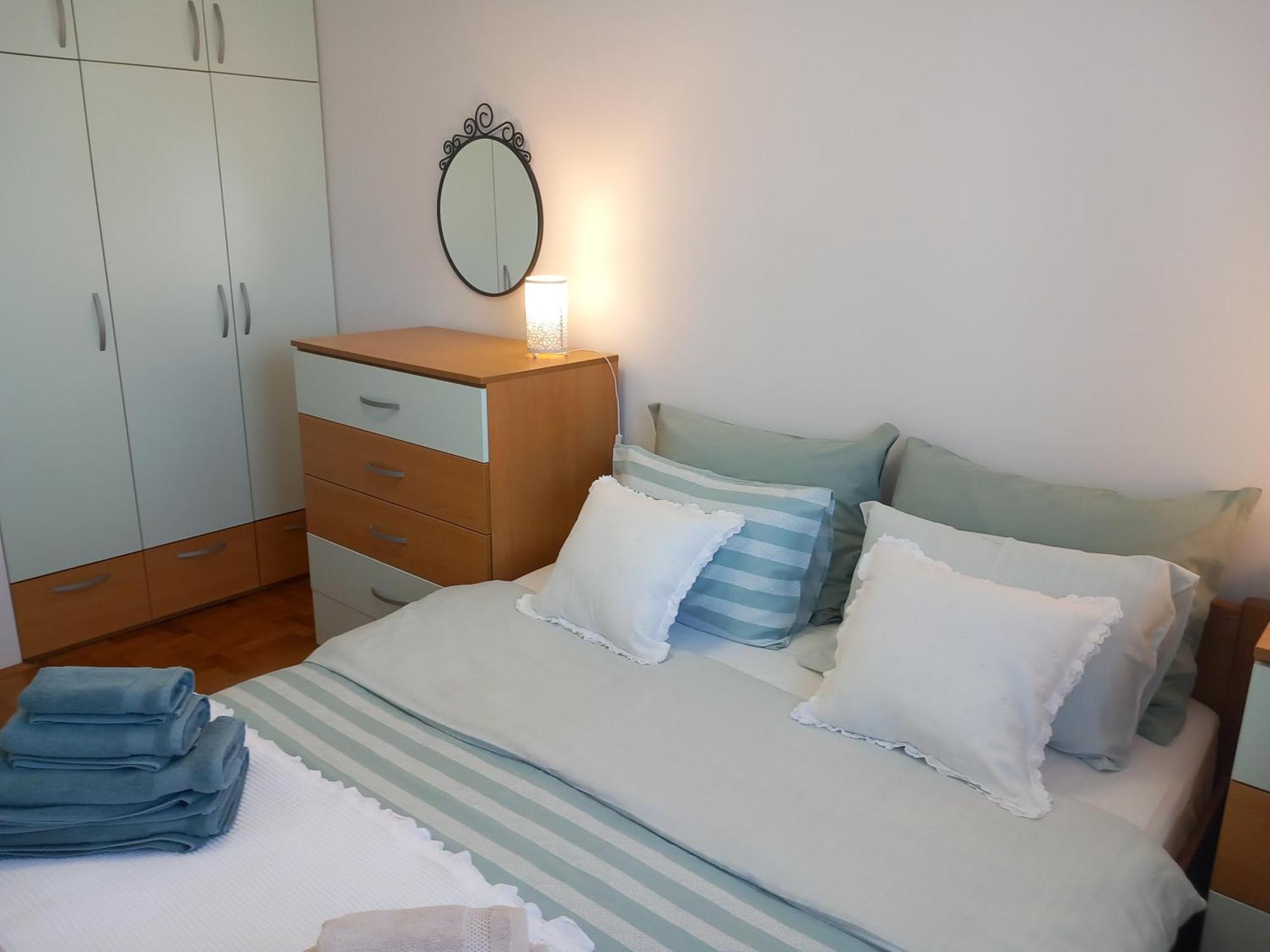 Apartment Harmony - Pleasant And Comfortable Place With A Balcony And A Secured Garage Split Exterior photo