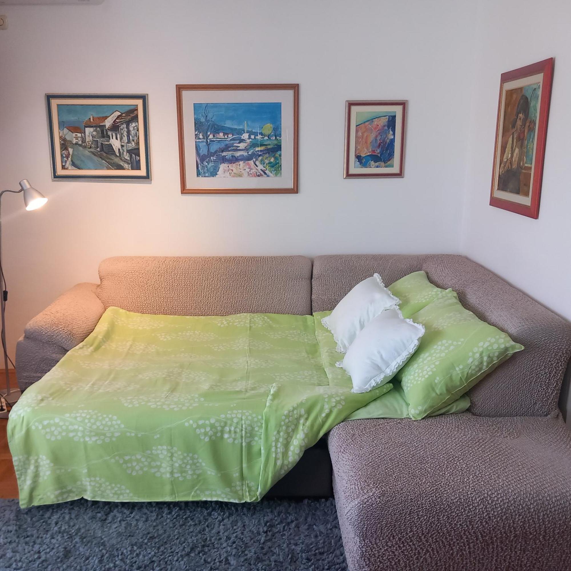 Apartment Harmony - Pleasant And Comfortable Place With A Balcony And A Secured Garage Split Exterior photo